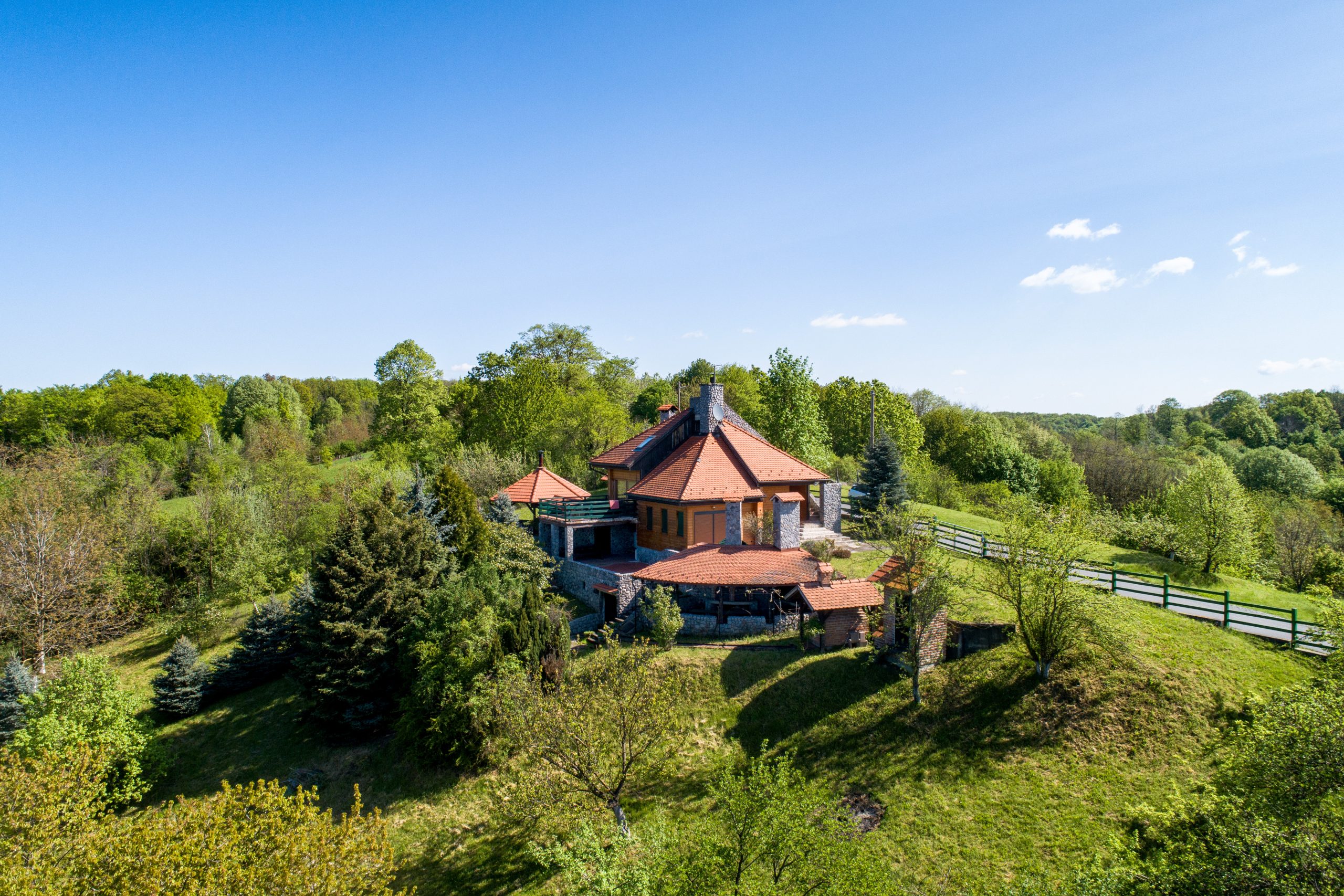 Andabaka lovačka kuća 9